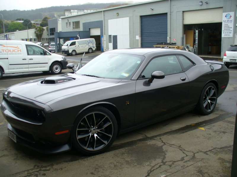 Dodge Challenger