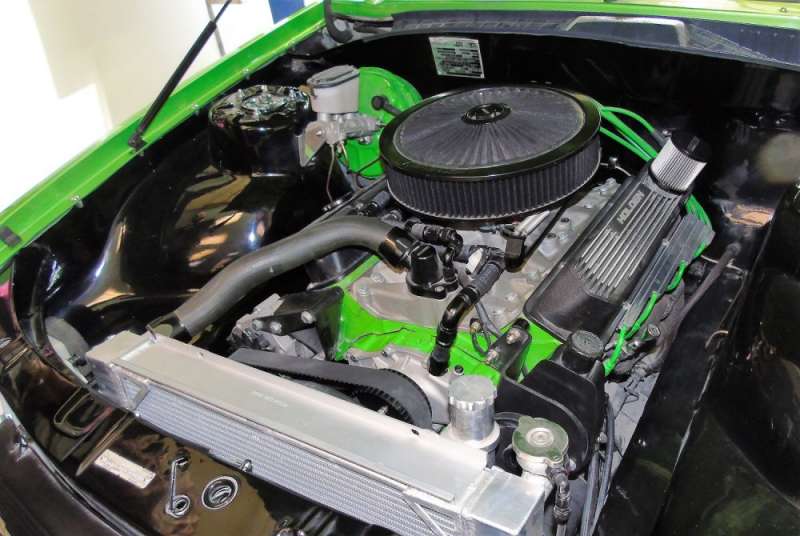 Detailed engine bay